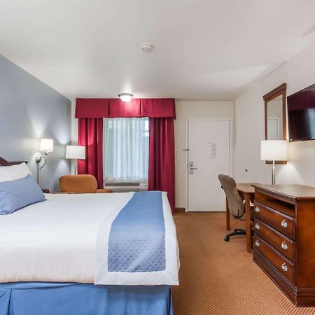 Days Inn By Wyndham Hampton Dış mekan fotoğraf