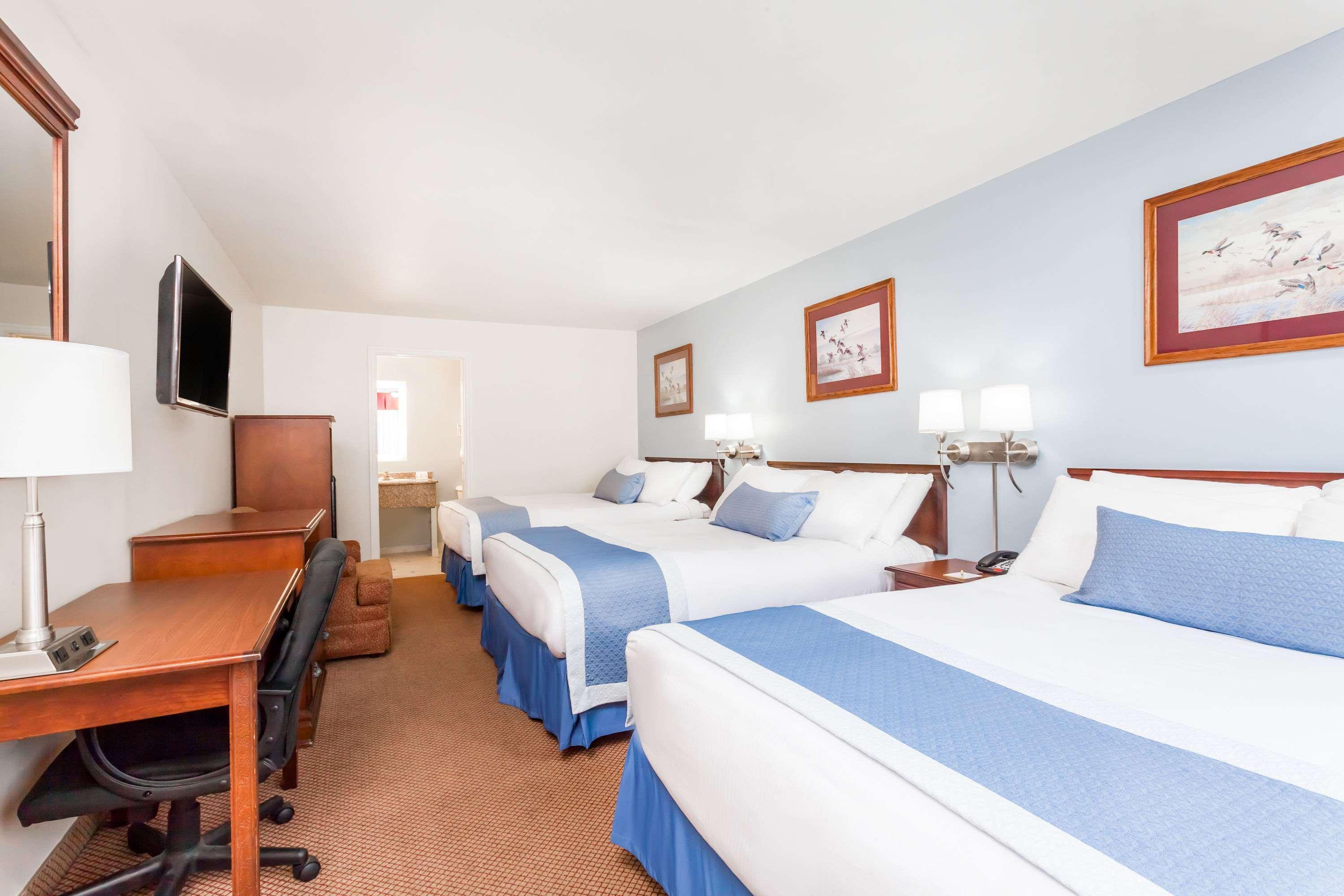 Days Inn By Wyndham Hampton Dış mekan fotoğraf