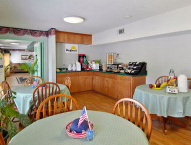 Days Inn By Wyndham Hampton Restoran fotoğraf